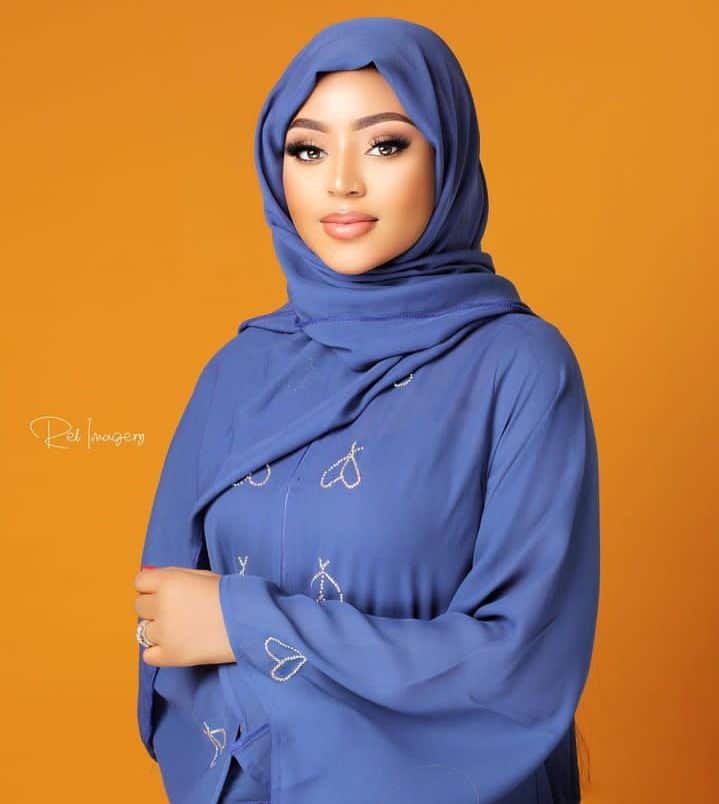 "The plan was not to be recognized" – Regina Daniels cries out after being identified in market after hiding hijab